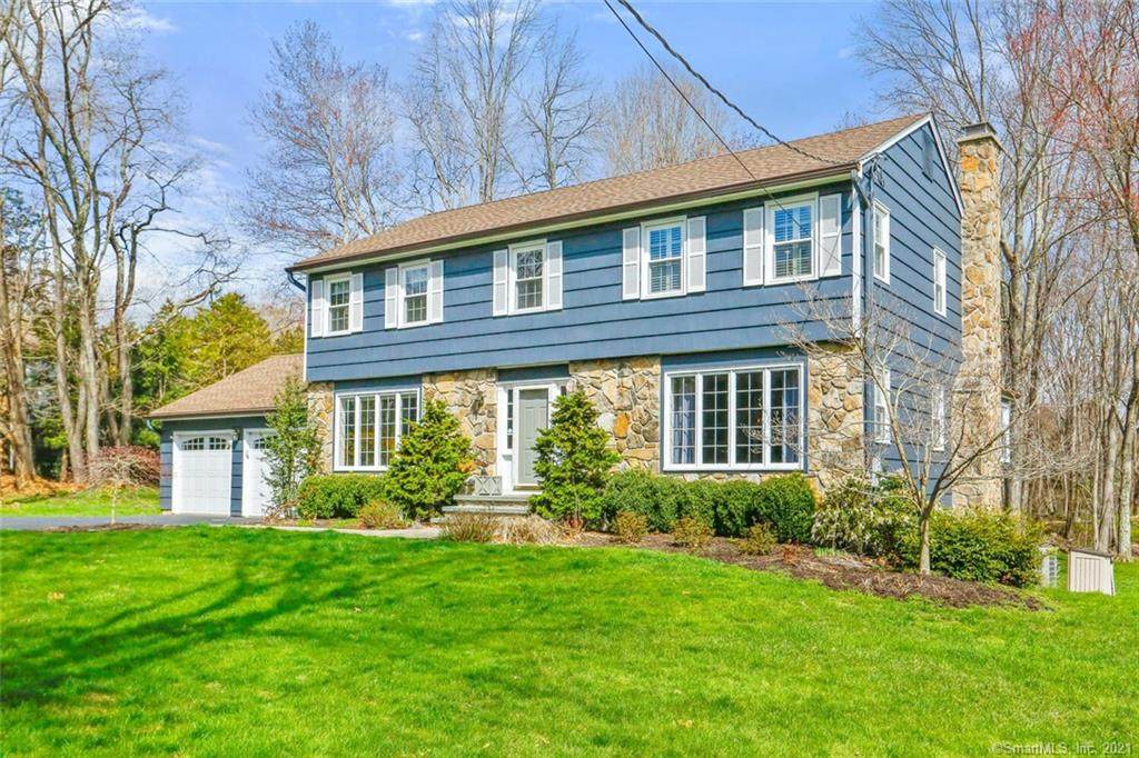 18 Saxony Drive - Photo 1