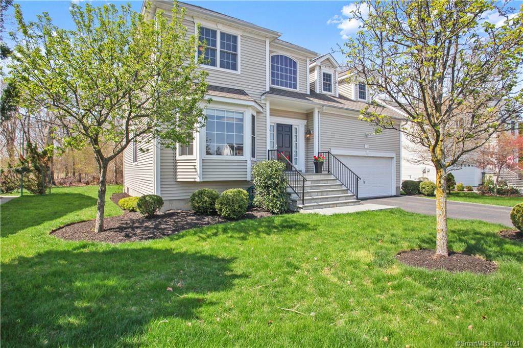 39 Michaela Circle - Photo 1