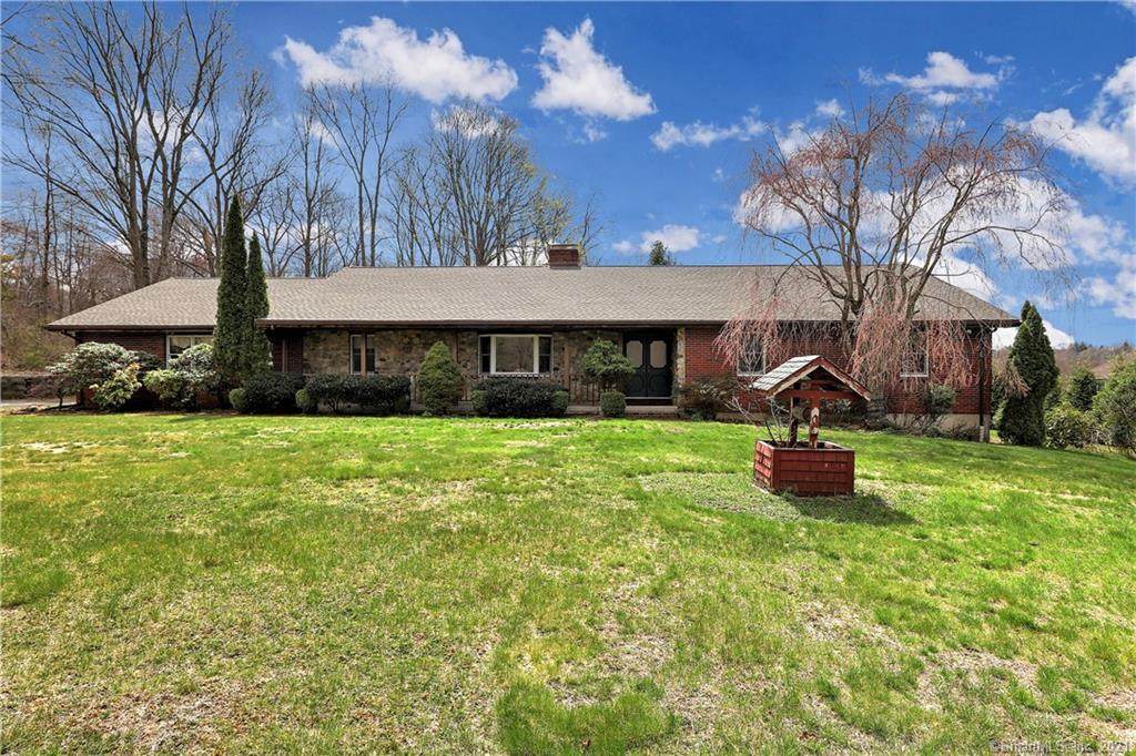 31 Elliott Drive - Photo 1