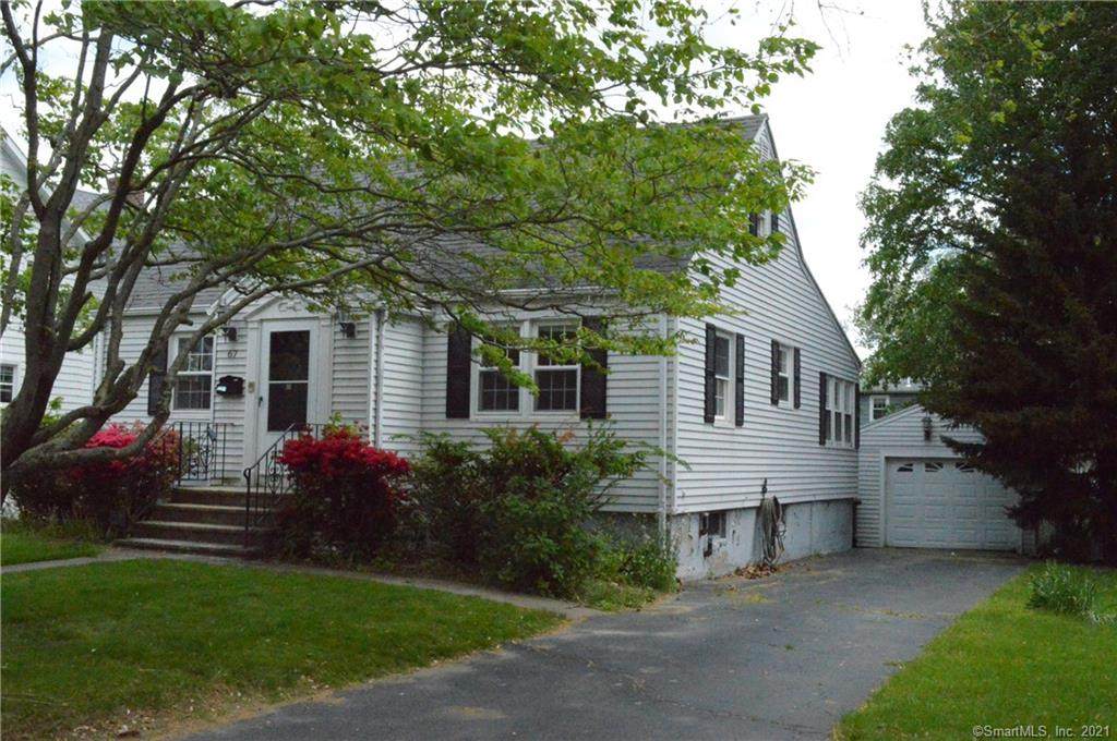 67 Flora Boulevard - Photo 1