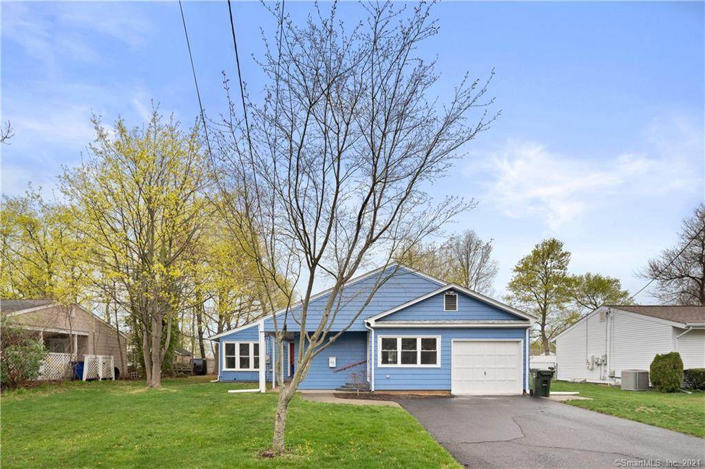 45 Greenhouse Boulevard - Photo 1