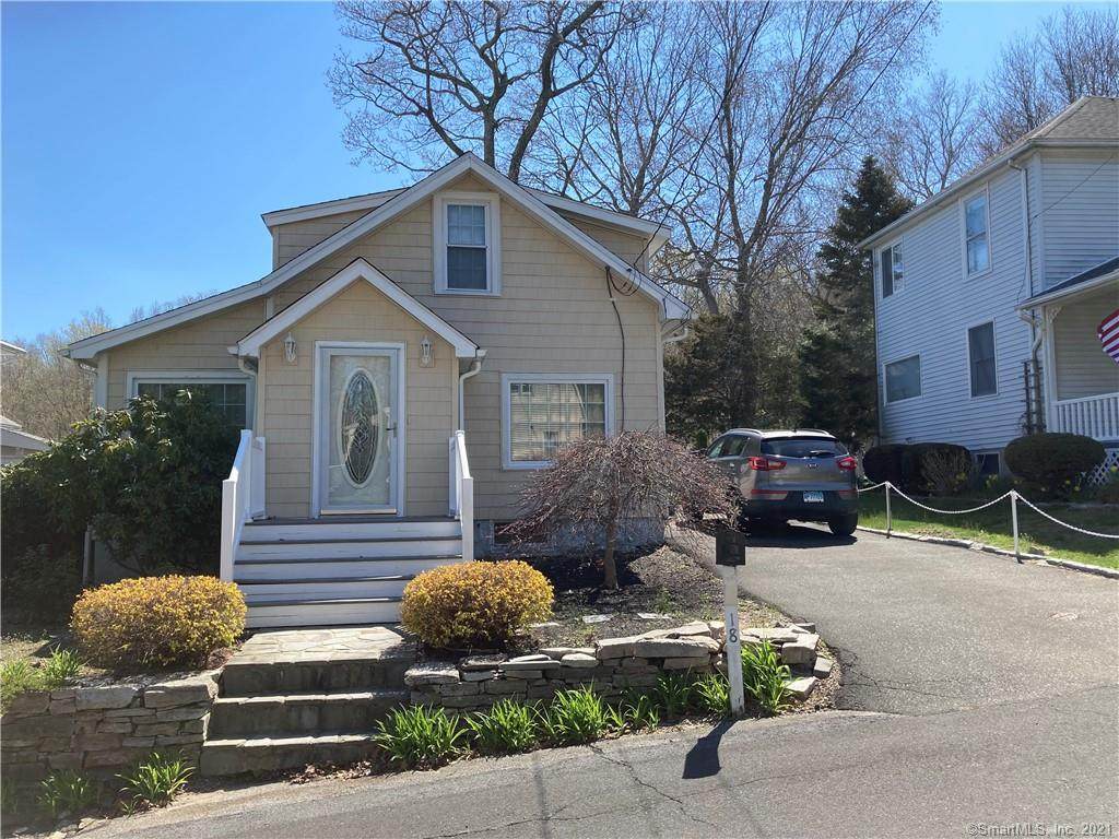 18 Hill Road - Photo 1