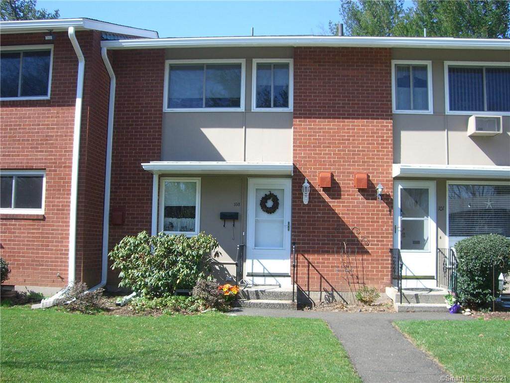 103 Centerbrook - Photo 1