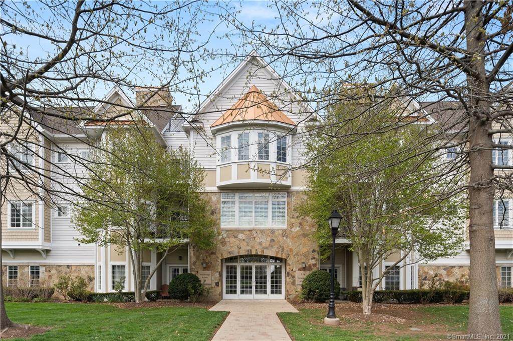 730 Farmington Avenue - Photo 1