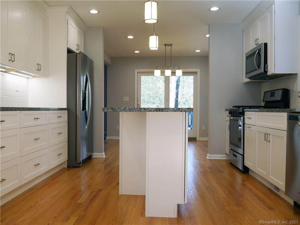 500 Ledge Drive - Photo 1