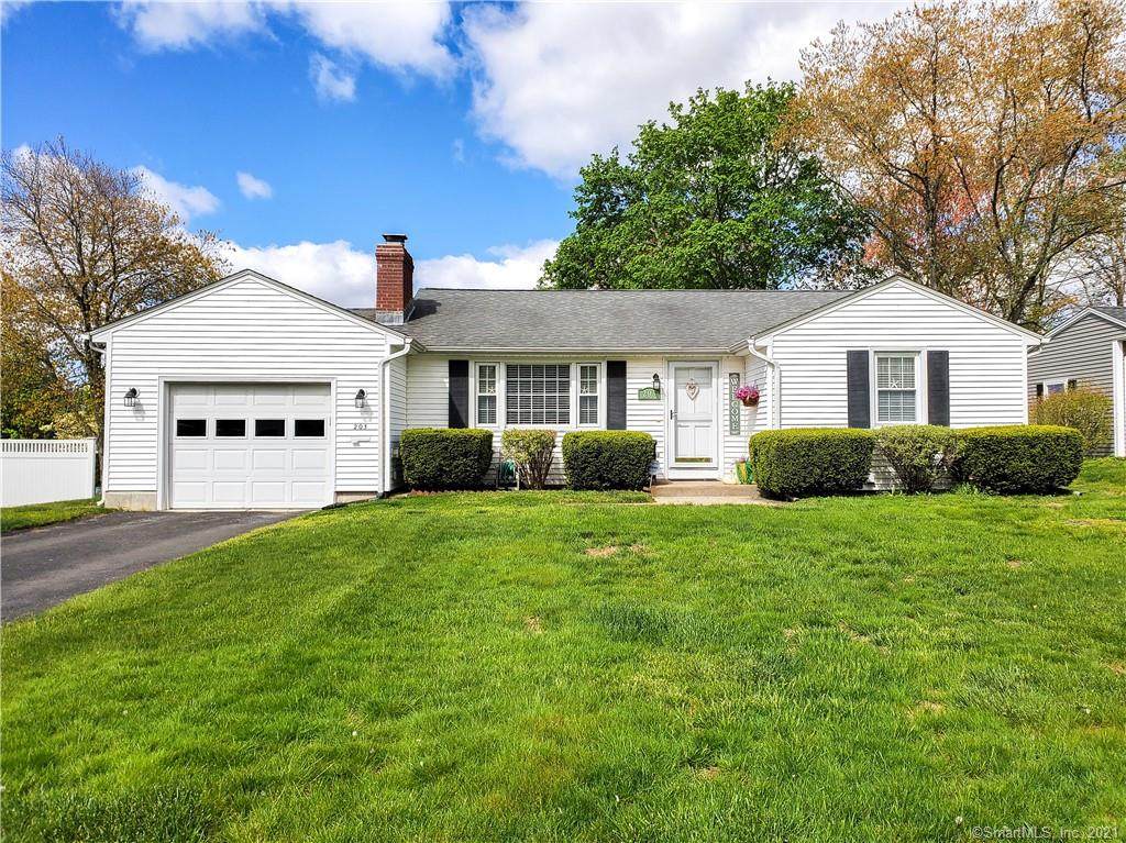 203 Shagbark Drive - Photo 1