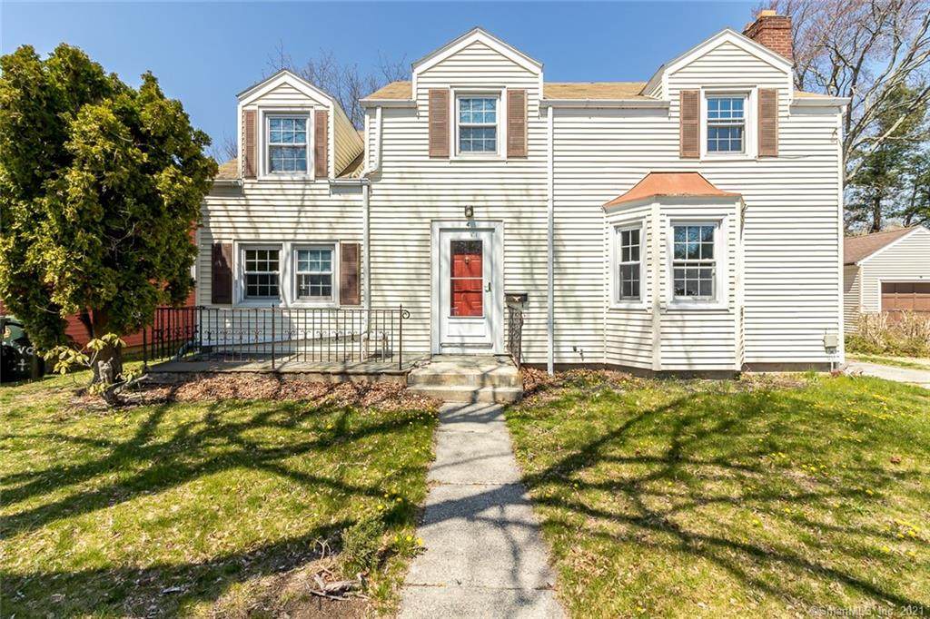 4 Boulevard Court - Photo 1