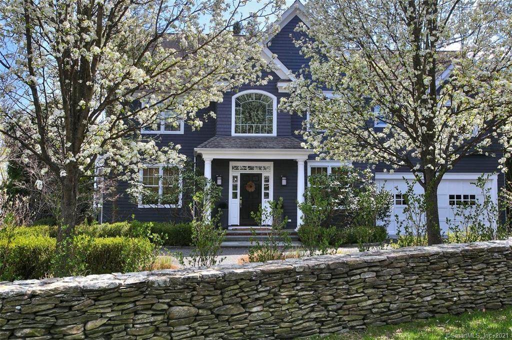 44 Long Lots Road - Photo 1