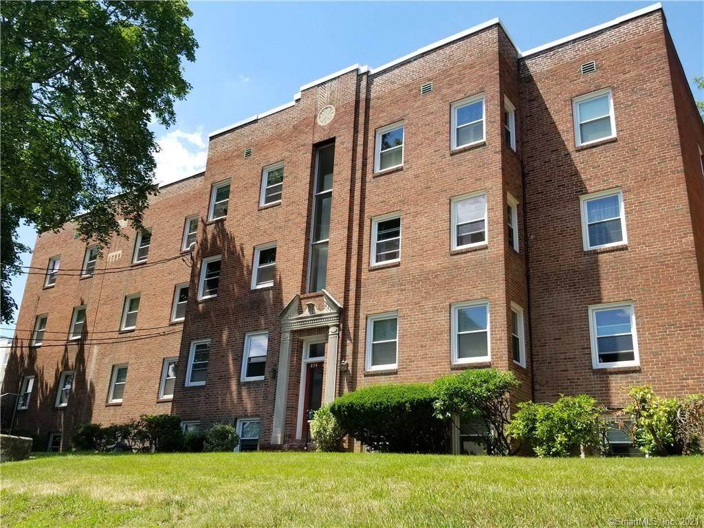 894 Farmington Avenue - Photo 1