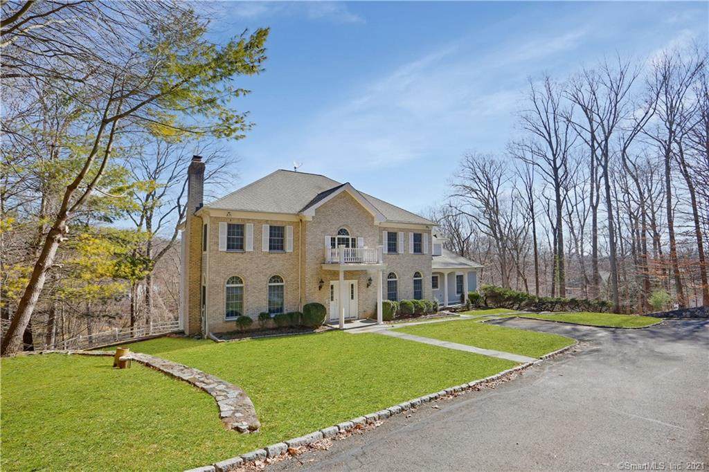 279 Hunting Ridge Road - Photo 1