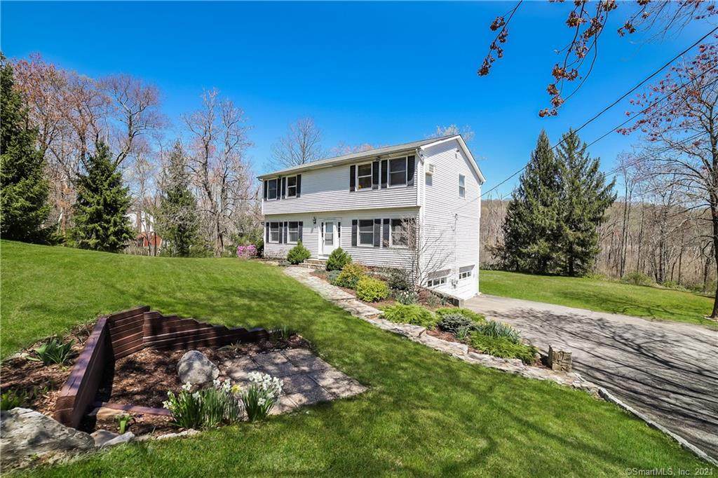 39 Old Hawleyville Road - Photo 1