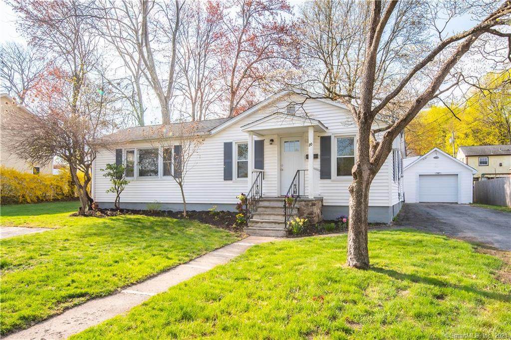 20 Rosemont Avenue - Photo 1