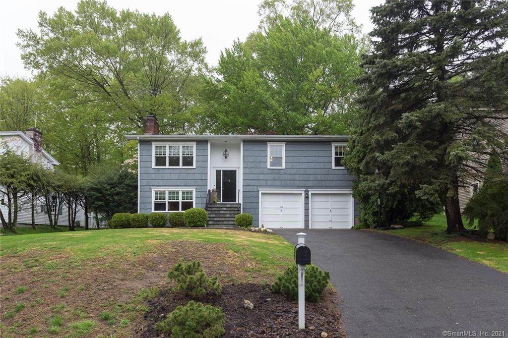 9 Windsor Lane - Photo 1