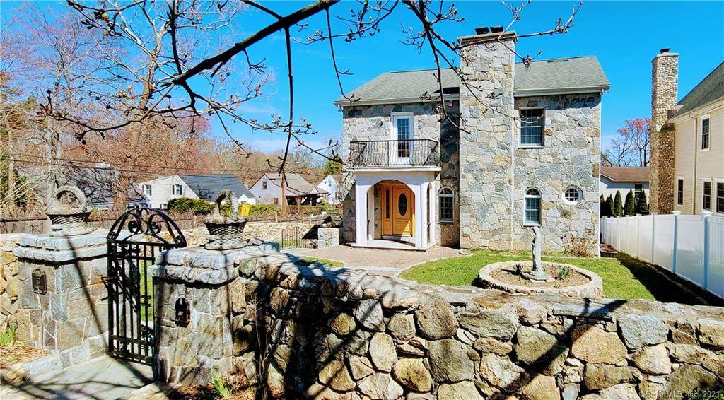 57 Barholm Avenue - Photo 1