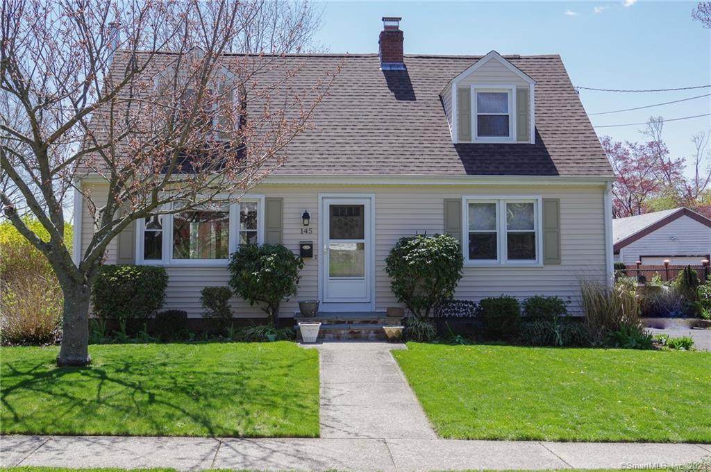 145 Hall Street - Photo 1