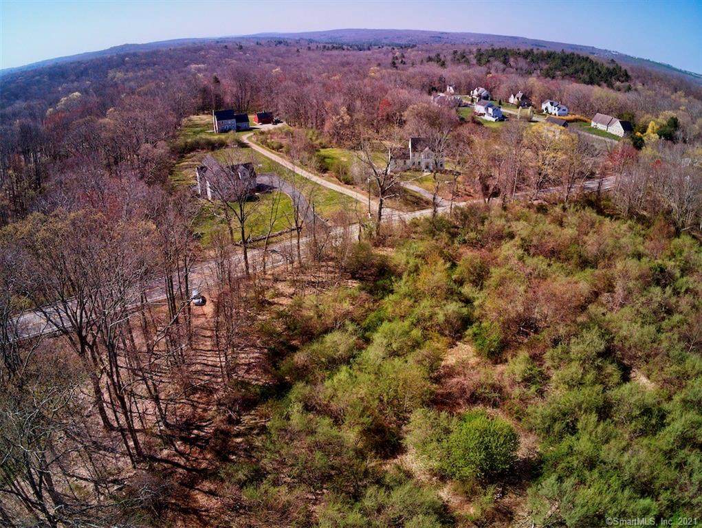 67 Boston Turnpike - Photo 1