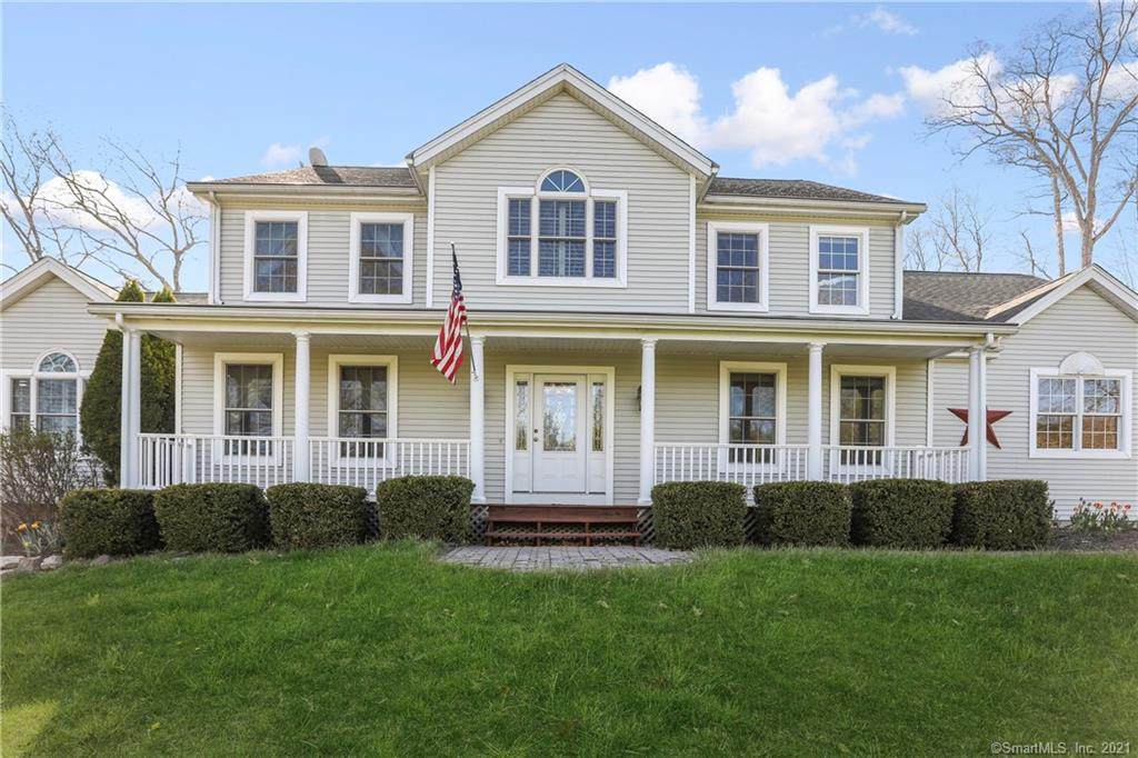 15 Deer Woods Drive - Photo 1