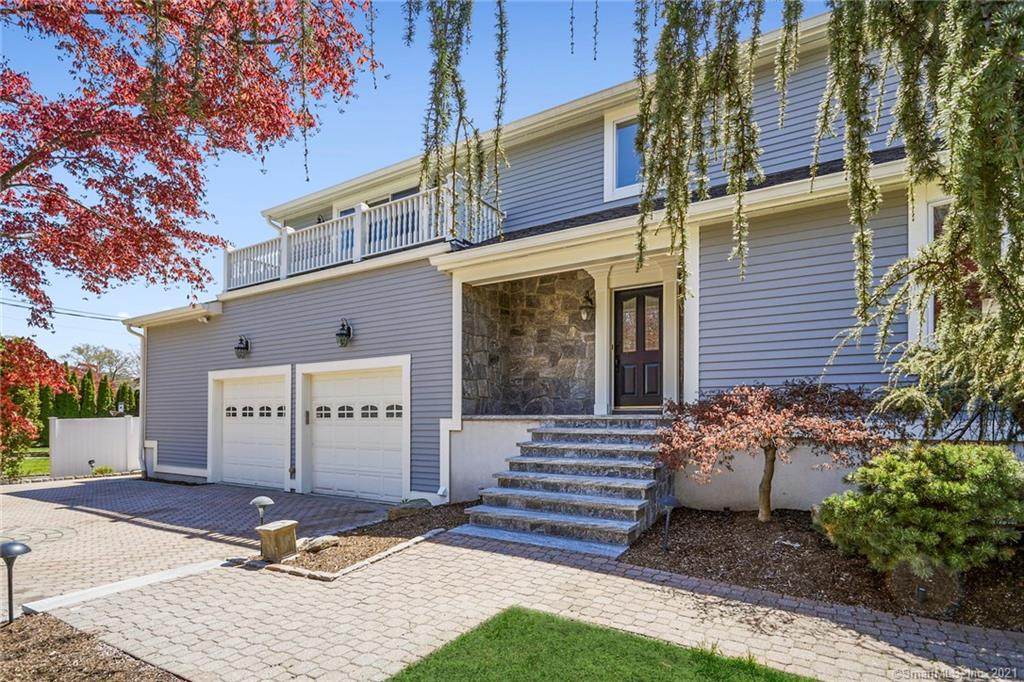 170 Saint Charles Avenue - Photo 1