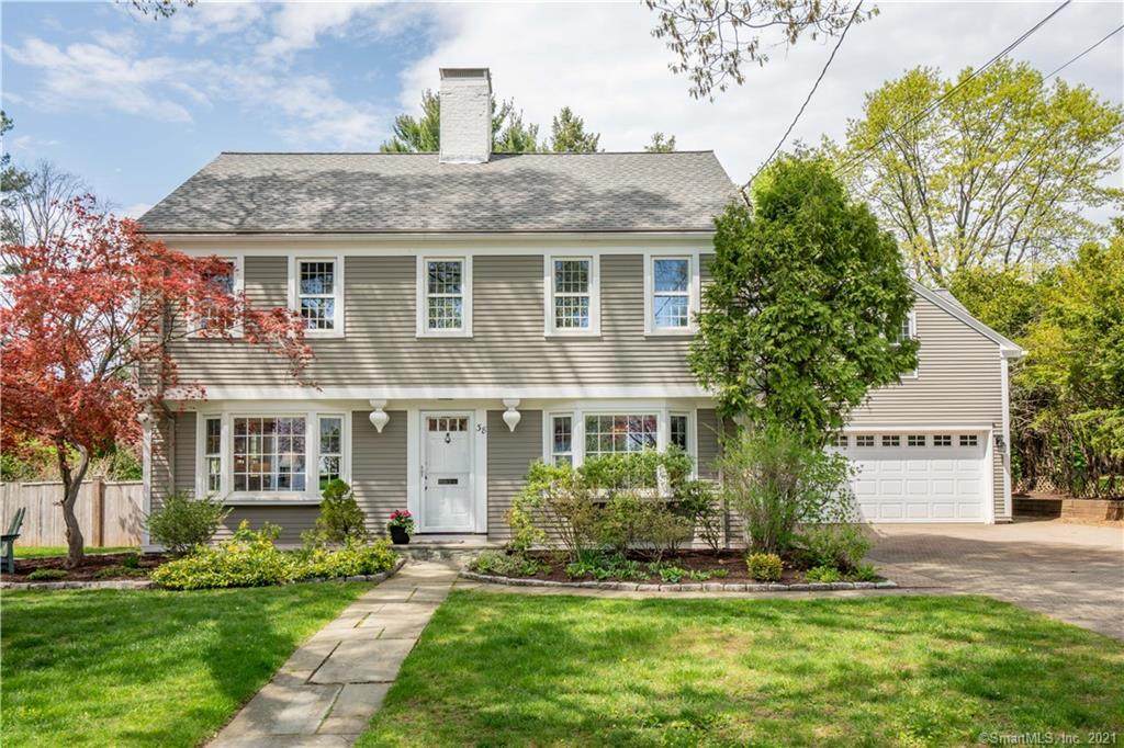 38 Hickory Lane - Photo 1