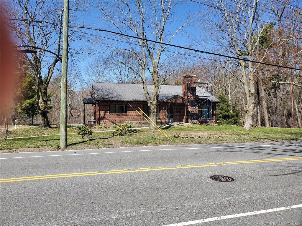 1039 Main Street - Photo 1