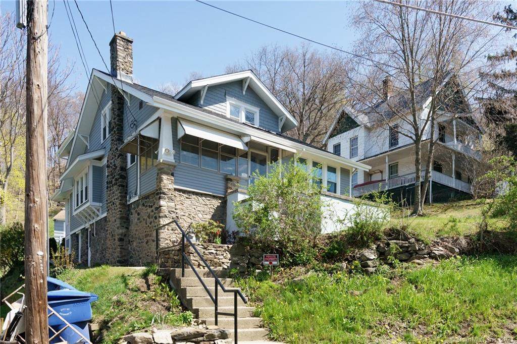 35 Harvard Street - Photo 1