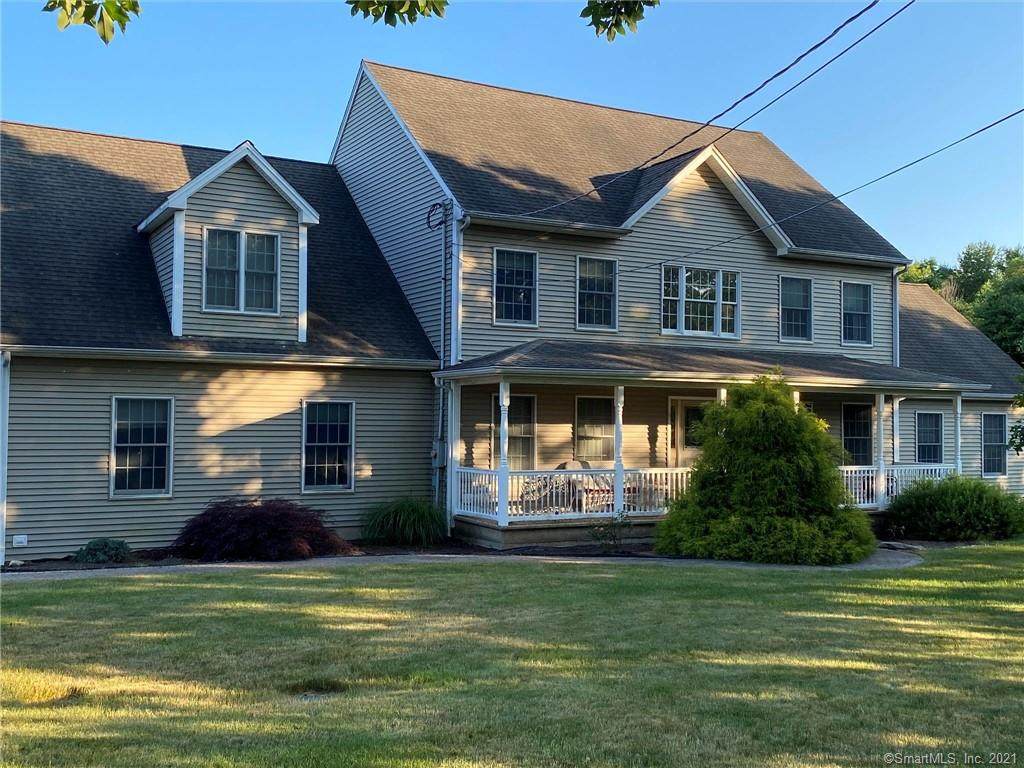 42 Kings Highway - Photo 1
