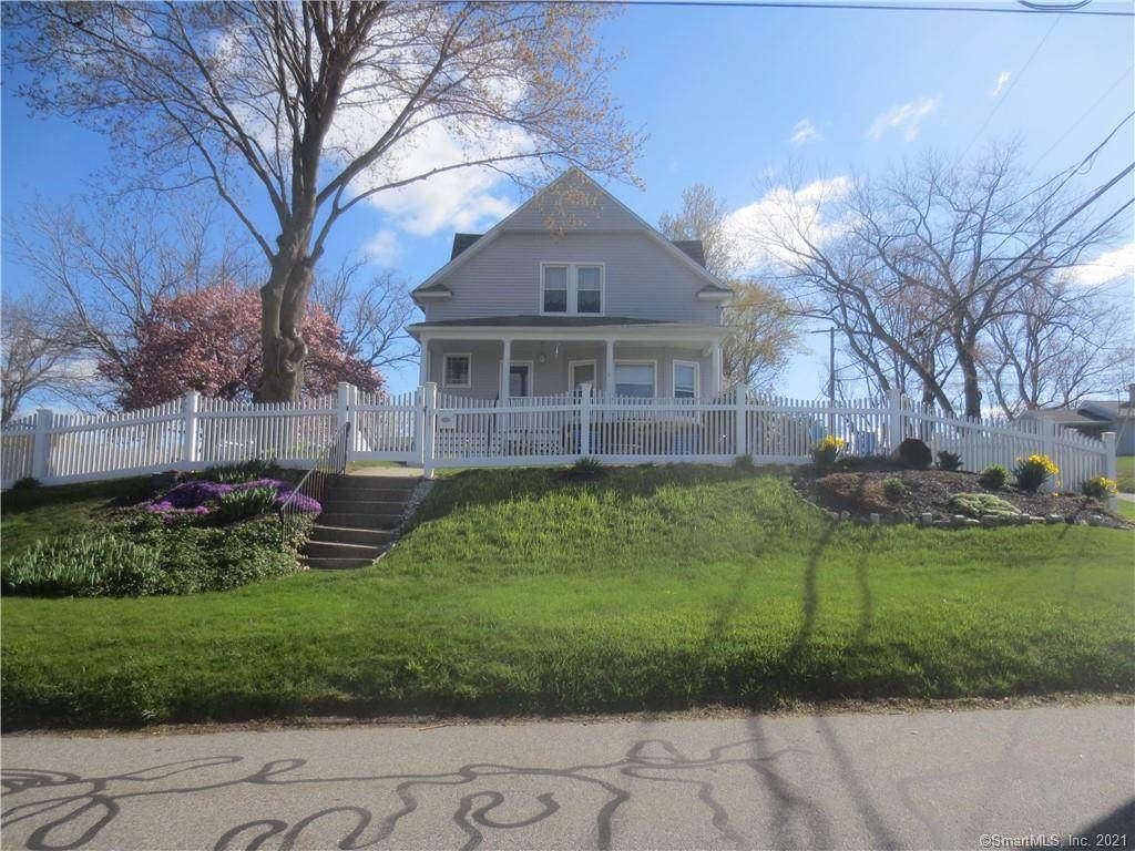 180 Lake Street - Photo 1