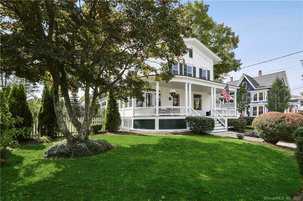 218 Greenwood Avenue - Photo 1