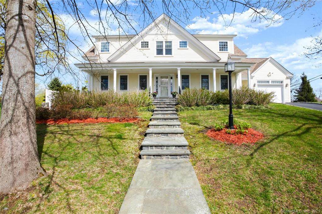 1 Greenway Drive - Photo 1