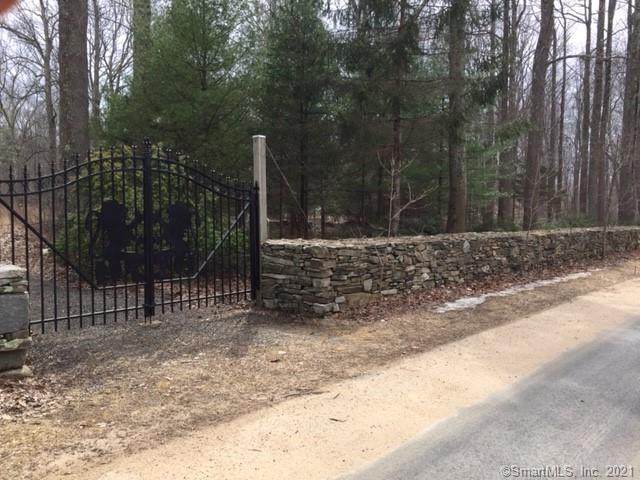 20 Hemlock Drive - Photo 1