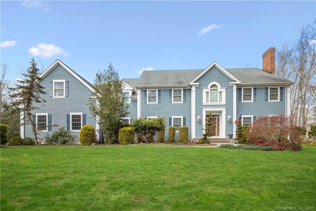 16 Clydesdale Court - Photo 1