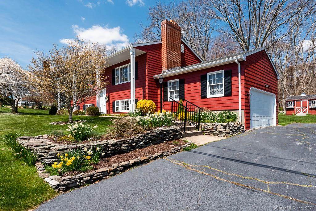 31 Billow Road - Photo 1
