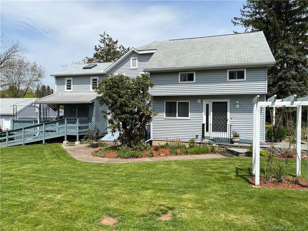 40 Percival Avenue - Photo 1