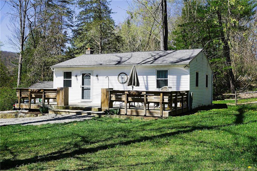 85 Douglas Road - Photo 1