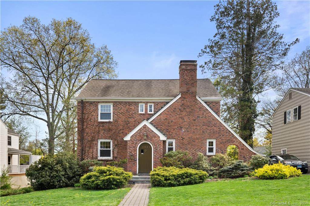 1823 Asylum Avenue - Photo 1