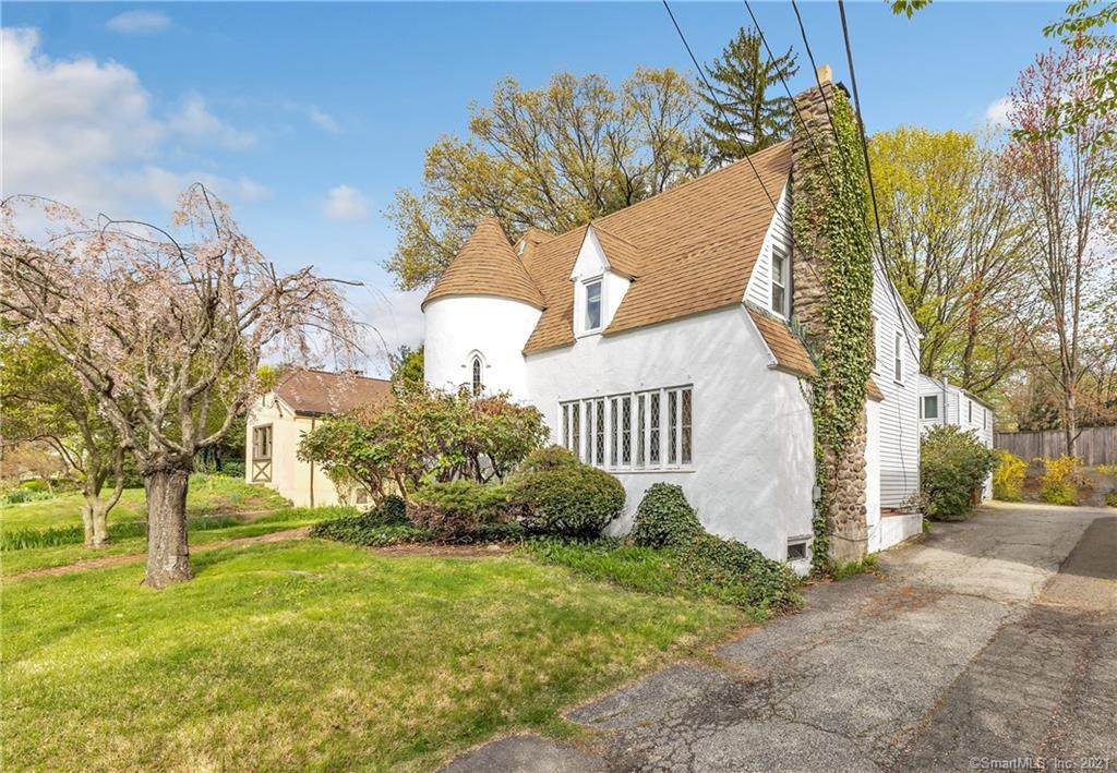 35 Parkhill Avenue - Photo 1