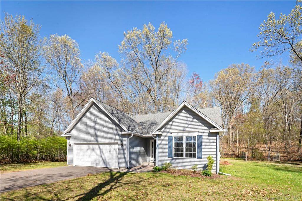 18 Eastview Drive - Photo 1