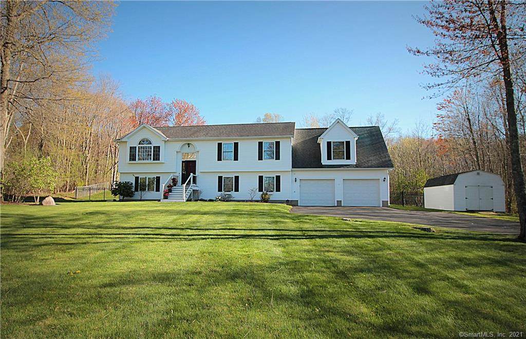 535 Thrall Avenue - Photo 1