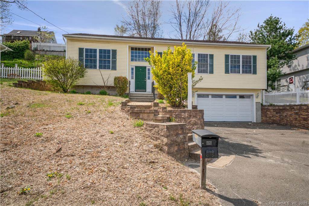 210 Emmett Avenue - Photo 1