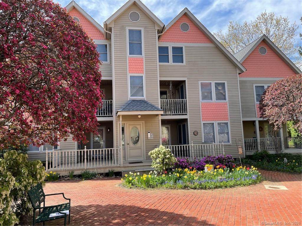 68 Wilson Avenue - Photo 1