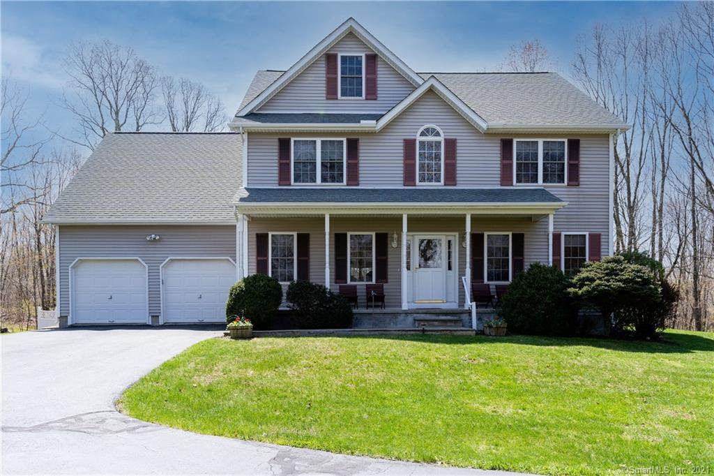 4 Ridge Crest Drive - Photo 1