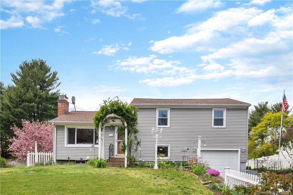 295 Hilton Drive - Photo 1