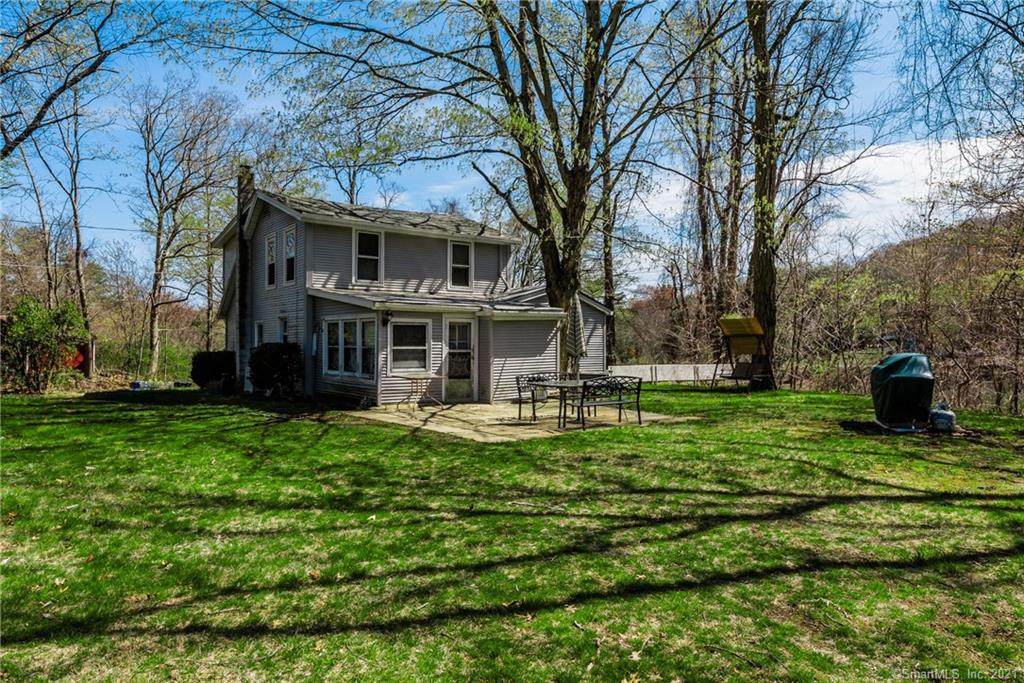 40 Ash Trail - Photo 1