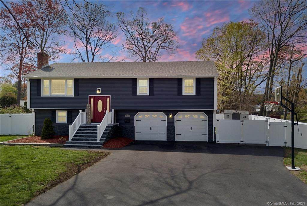 111 Madison Street - Photo 1