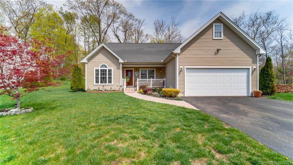 34 Quiet Brook Court - Photo 1