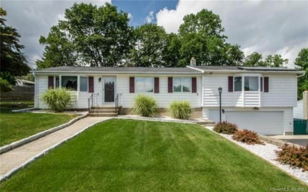 9 Golden Rod Drive - Photo 1