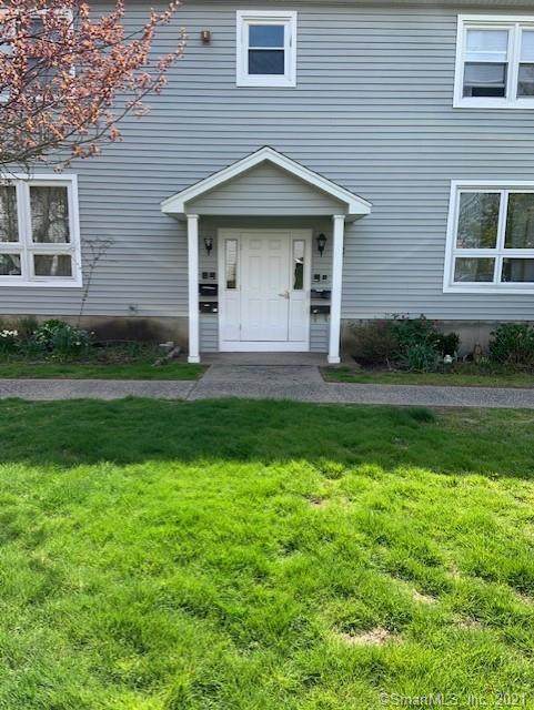 137 Carriage Path - Photo 1