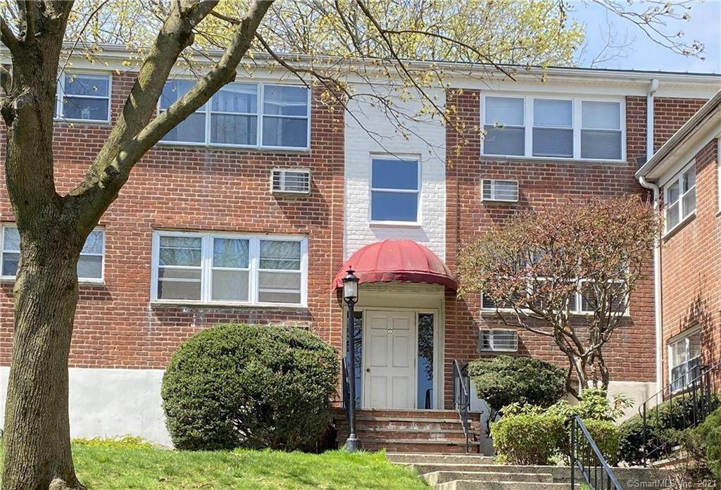11 Bedford Avenue - Photo 1