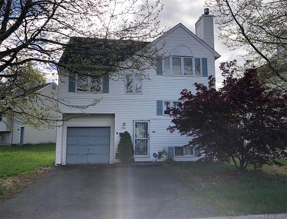 768 Quaker Lane - Photo 1