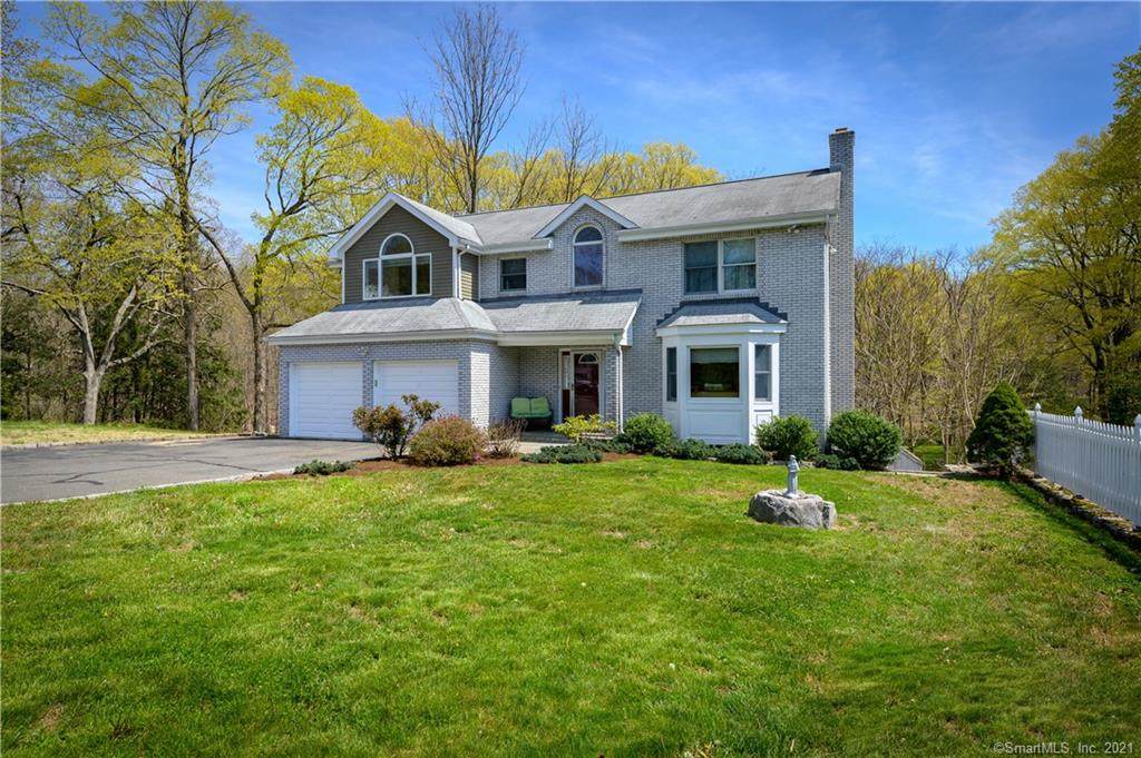 57 Willard Terrace - Photo 1